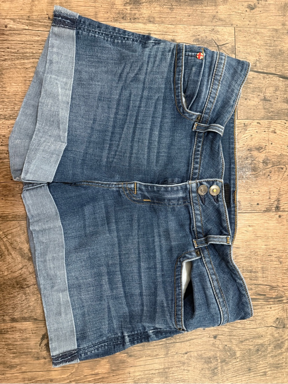Hudson Denim Cuffed Shorts in Medium Blue